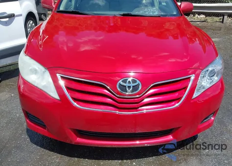 2011 Toyota Camry Le from USA, damaged, VIN 4T1BF3EK3BU668451